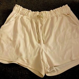 Calia by carrie underwood shorts